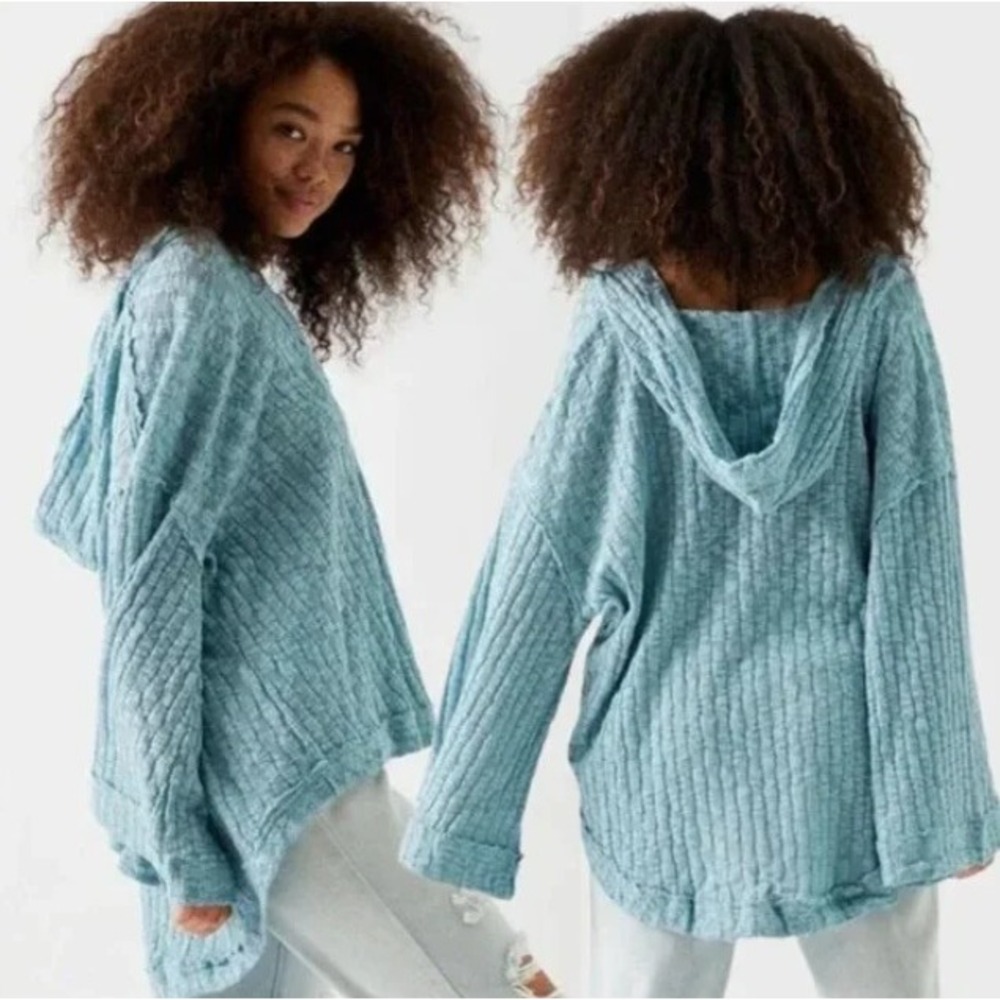 Free People Baja Babe Hacci Oversized Hooded Sweater Textured Knit Bell Sleeve L - Picture 2 of 9